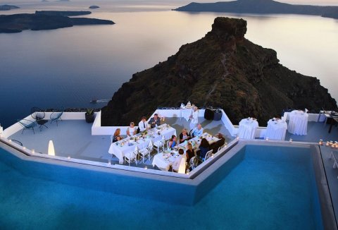7 khách sạn trên vách núi đẹp nhất thế giới
