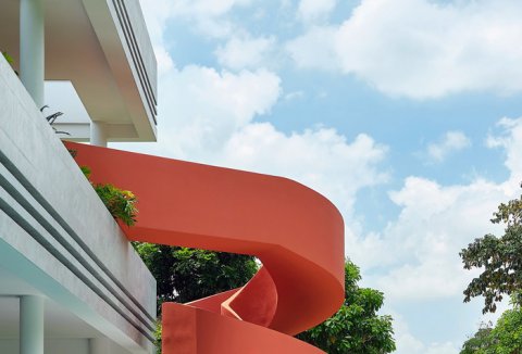 Biệt thự ở Long An rộng 2.000m2 ở hướng Tây vẫn “siêu mát” nhờ 3 lớp chống nóng