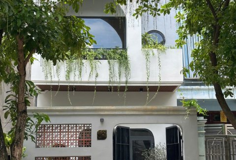 Cải tạo nhà nhỏ 15 năm tuổi với 600 triệu đồng