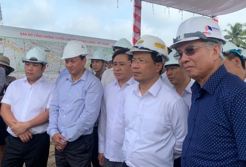 Cao tốc Trung Lương - Mỹ Thuận hoàn thành 50%