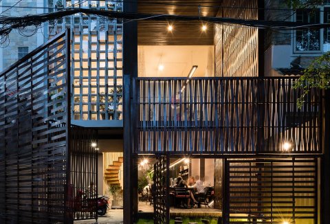 KumKent House – Ngắm ngôi nhà ở Sài Gòn sau cải tạo kết hợp giữa không gian sống và cho thuê