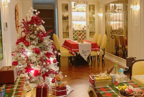 Ngất ngây trước pha decor nhà đón Giáng sinh lộng lẫy như cung điện của mẹ bỉm 8x, còn mách mẹo tự chế đồ decor cực hay