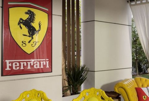 ‘Nhà Ferrari’ giá 3,96 triệu USD: Như garage siêu xe, chỉ không kèm ‘Ngựa chồm’ 