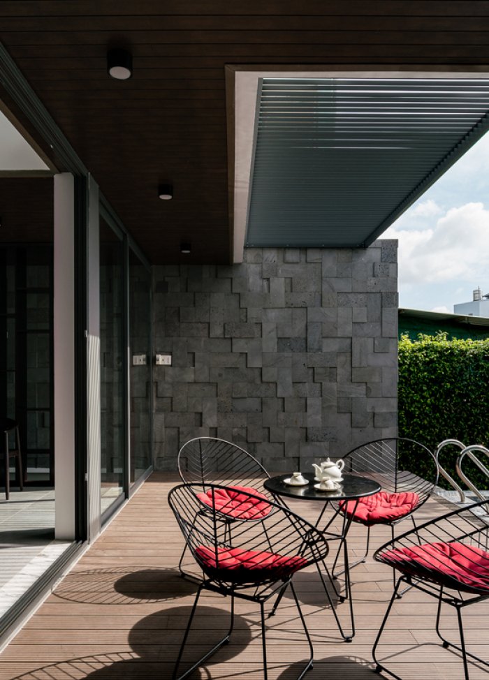 Biệt thự 2 tầng hiện đại được xây trên miếng đất 20 m x 40 m tại thành phố Mỹ Tho