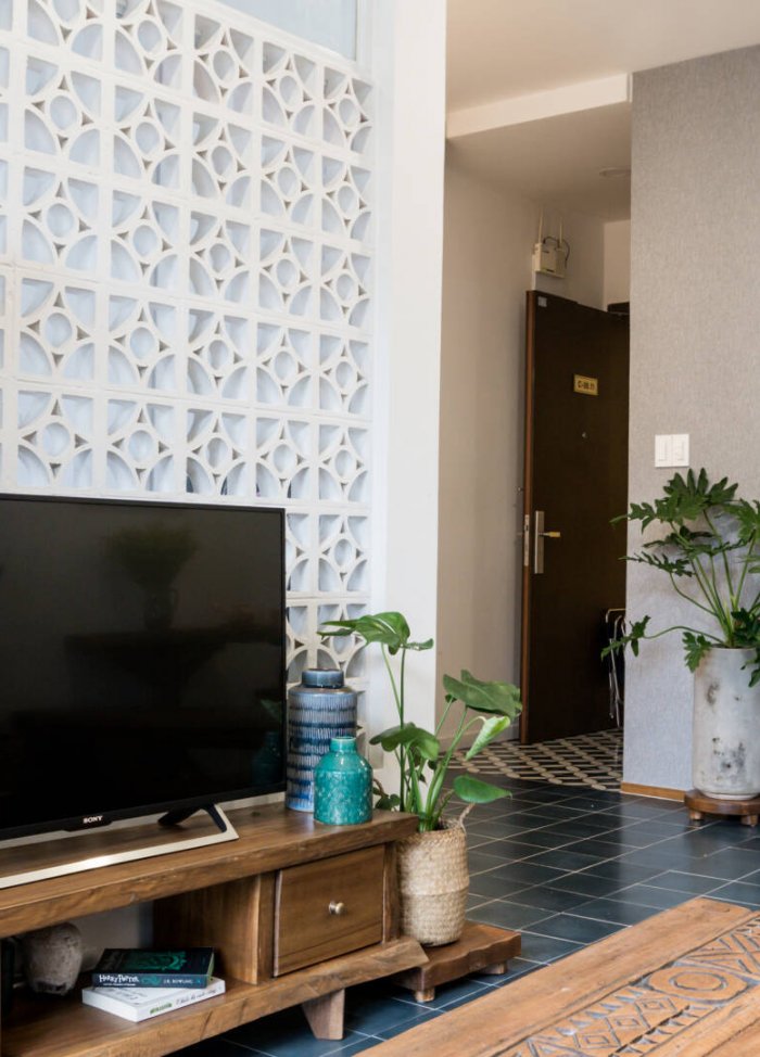 Căn hộ 70m2 “tạm gác những âu lo” của gia đình 3 người tại Sài Gòn, hoàn thiện với chi phí 530 triệu đồng