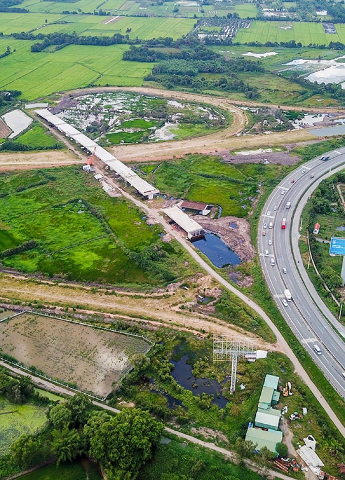 Cao tốc Trung Lương-Mỹ Thuận bắt đầu đổ nền, sẵn sàng thông tuyến cuối năm
