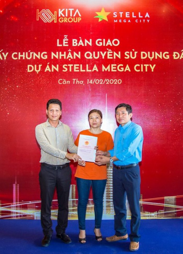 KITA Invest bàn giao 'sổ đỏ' sớm hơn tiến độ