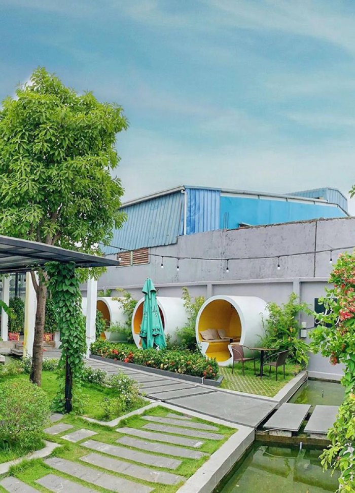 Quán cà phê ống cống độc lạ ở TP.HCM thu hút giới trẻ