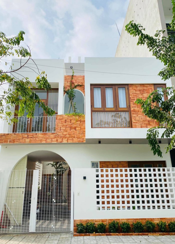 Muốn thiết kế nhà theo phong cách hiện đại nhưng vẫn gần gũi với thiên nhiên, hãy học hỏi 5 căn nhà thực tế này