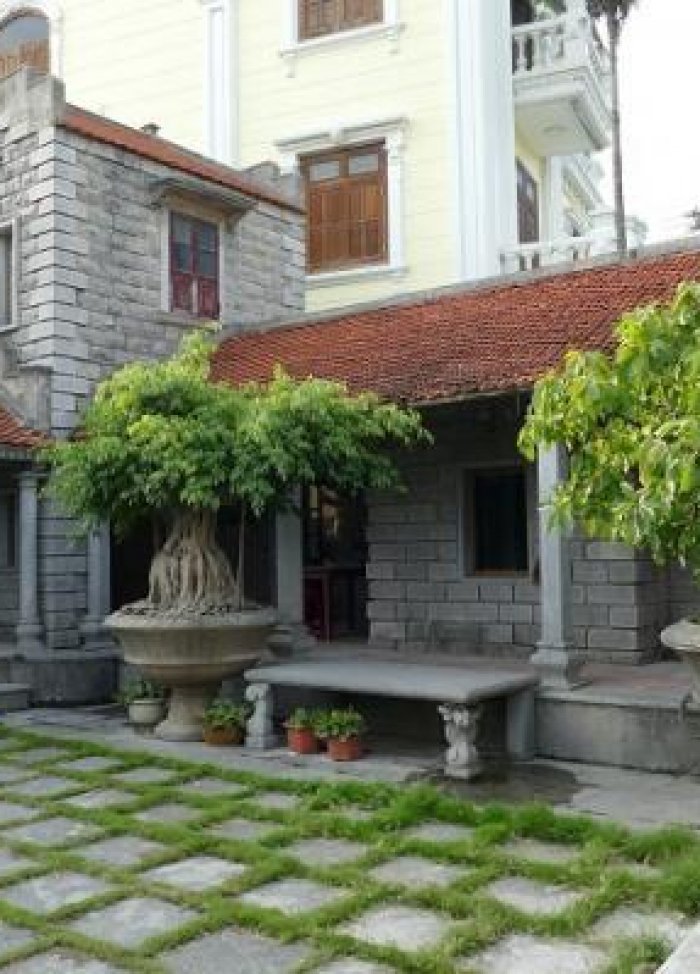 Ngôi nhà đá 86 tuổi giá chục tỷ đồng không bán ở Ninh Bình