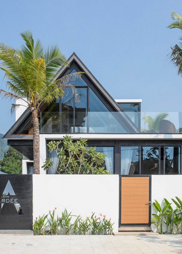Ngôi nhà dưỡng già 180 m2 không khói bụi dưới chân núi Sơn Trà