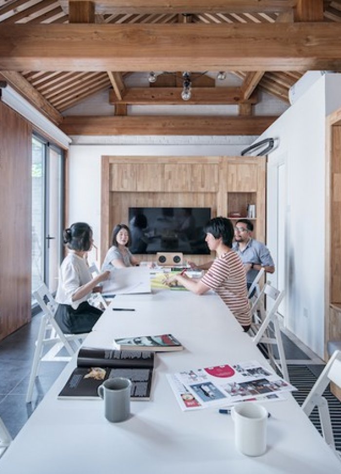 Ngôi nhà gỗ 30m2 ‘sang chảnh’ đa tiện ích