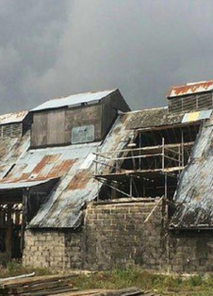  Bỏ tiền mua căn nhà kho cũ nát từ thế kỷ 17, người đàn ông đã biến nó thành ngôi nhà đẹp đến ngỡ ngàng