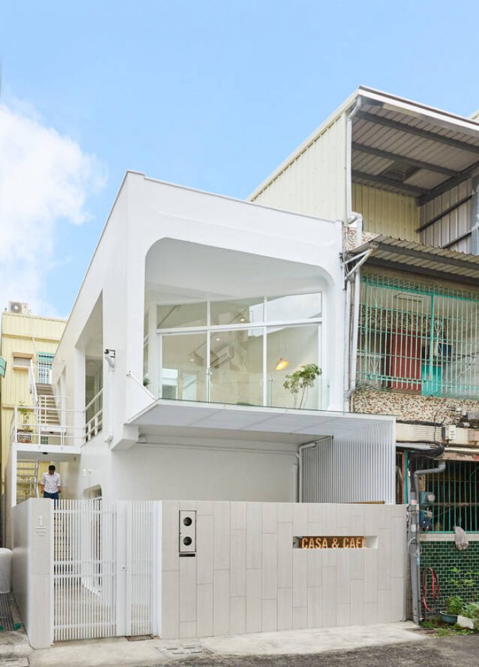 Nhà phố 36m2 “lột xác” hoàn toàn sau cải tạo, trở thành không gian tràn ngập năng lượng trẻ trung của thời đại