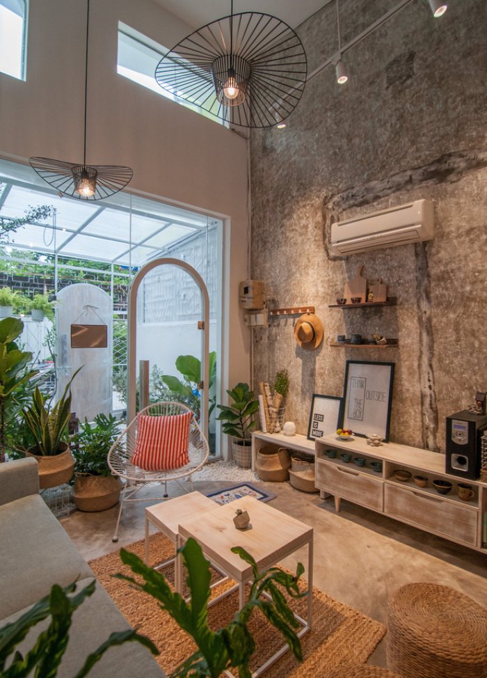 Nha Trang House: Nhà cấp 4 như phòng trọ sinh viên bỗng biến thành tổ ấm lứa đôi nhờ cải tạo kiến trúc