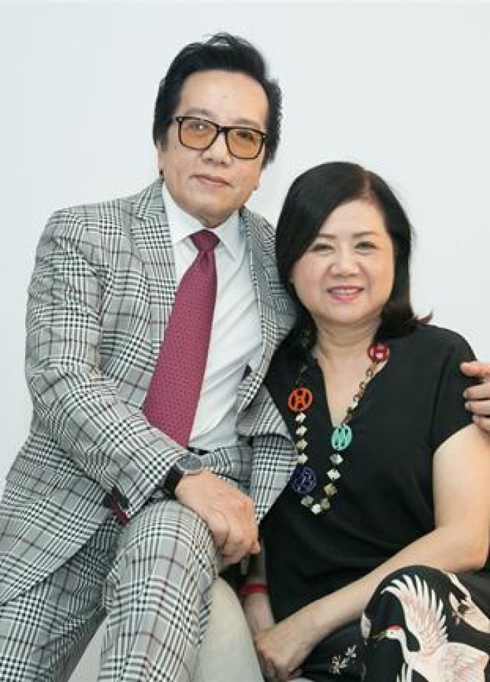 Biệt thự sang trọng của danh ca Elvis Phương