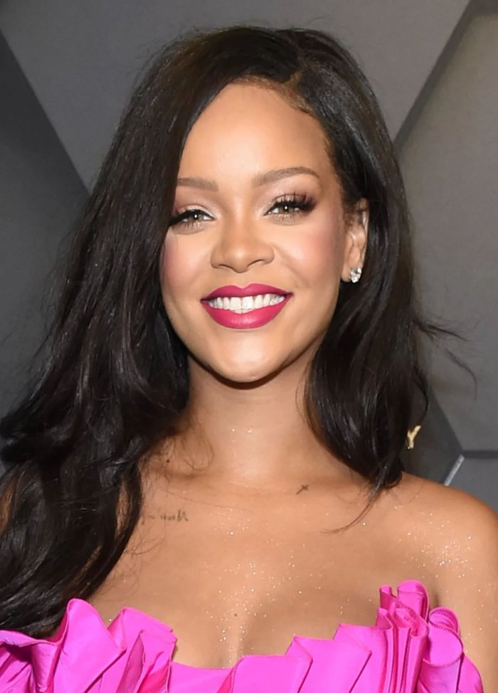 Rihanna mua biệt thự 10 triệu USD