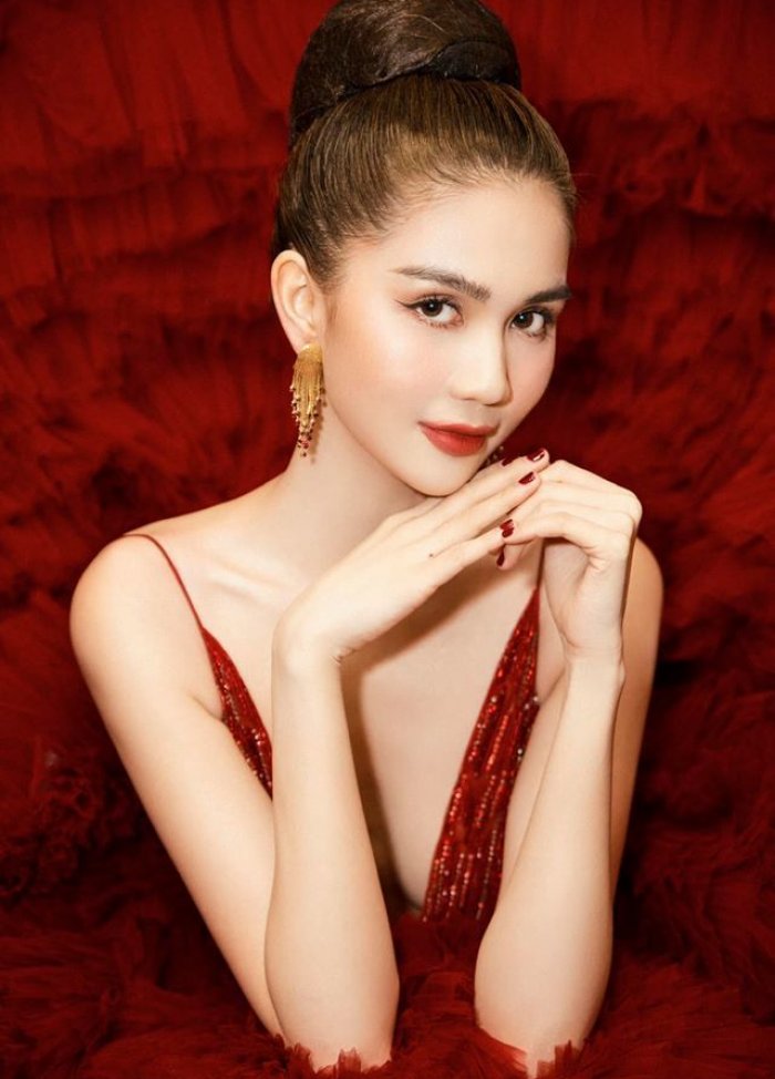 Toàn cảnh căn penhouse triệu đô của “nữ hoàng nội y” Ngọc Trinh