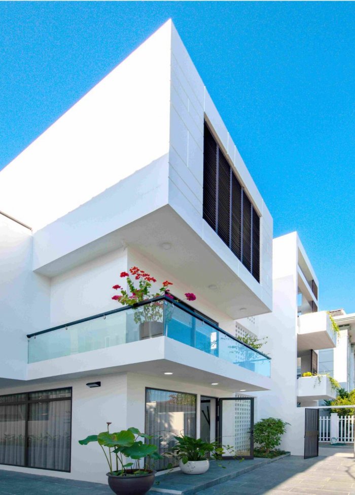 Tổng hợp 5 thiết kế nhà 3 tầng hiện đại, có nhà đẹp lung linh như resort 5 sao