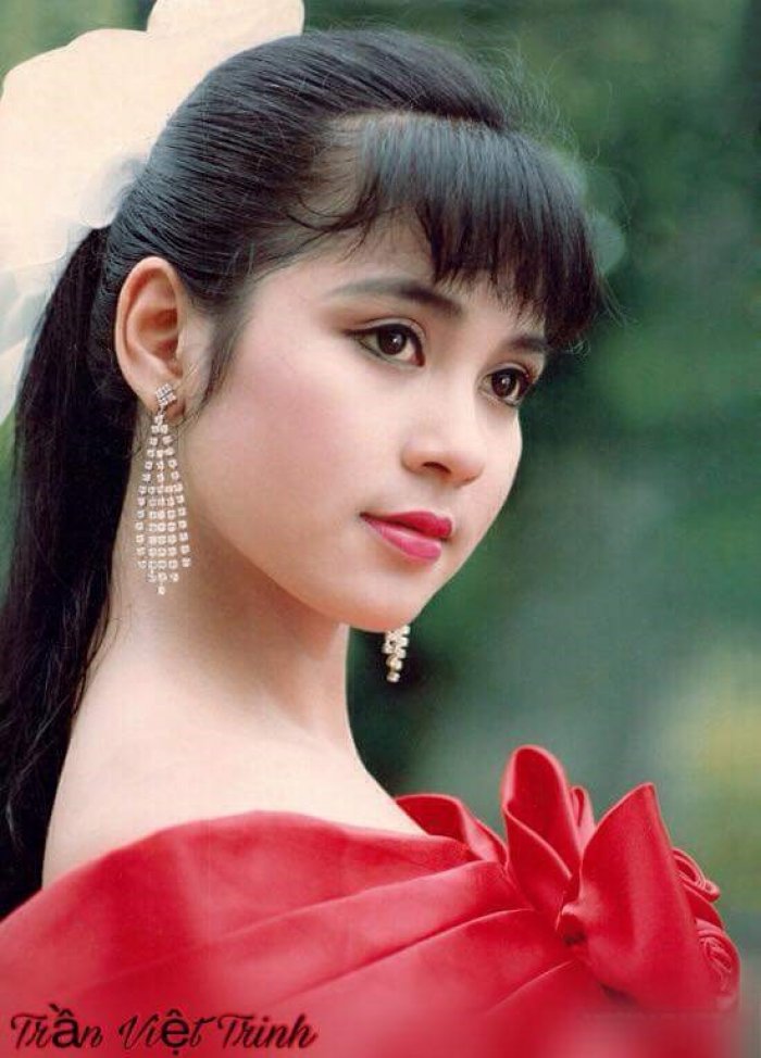 Mùa cây sai quả trong vườn nhà Việt Trinh